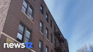 26-year-old man stabbed in East Flatbush; 2 suspects sought, NYPD says | News 12