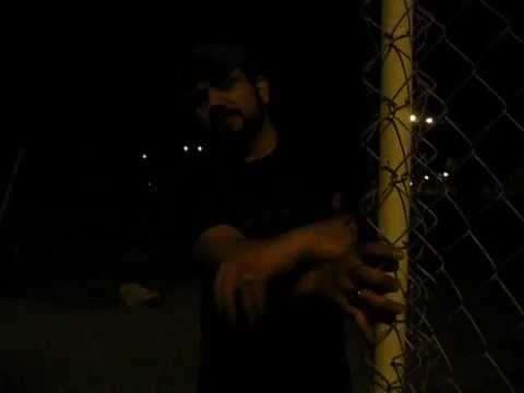 اجرای علی سورنا آهنگ جنگ سرخ     