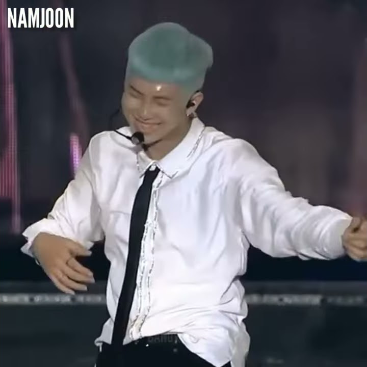 BTS - Butterfly (Namjoon vs. Jimin)
