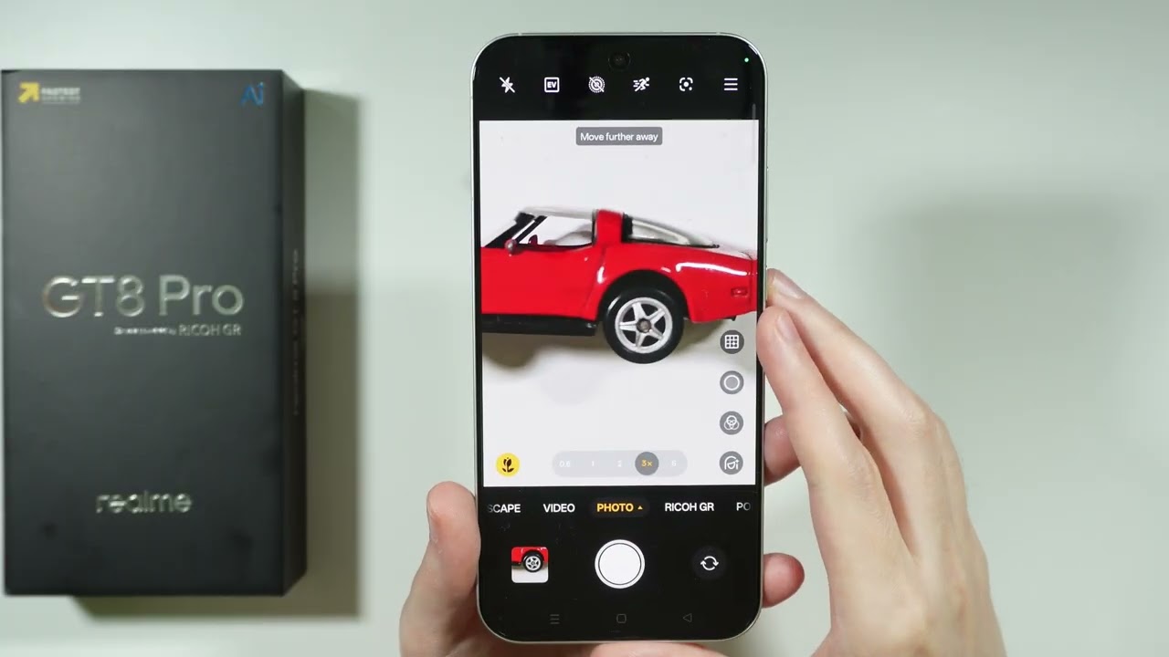 Есть ли у Realme GT 8 Pro режим макросъемки?