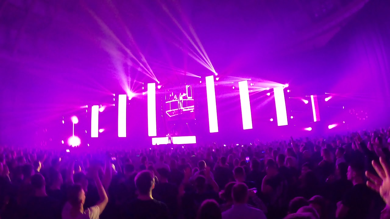 4 Strings & Susanne Teutenberg World Premier Tranceformations 2020 Wrocław 4K part.1