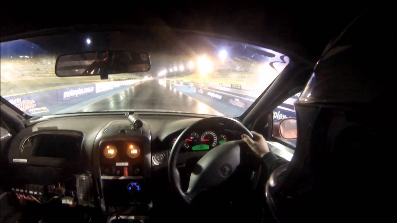 Twin Turbo VX Commodore Drag Car 10.35