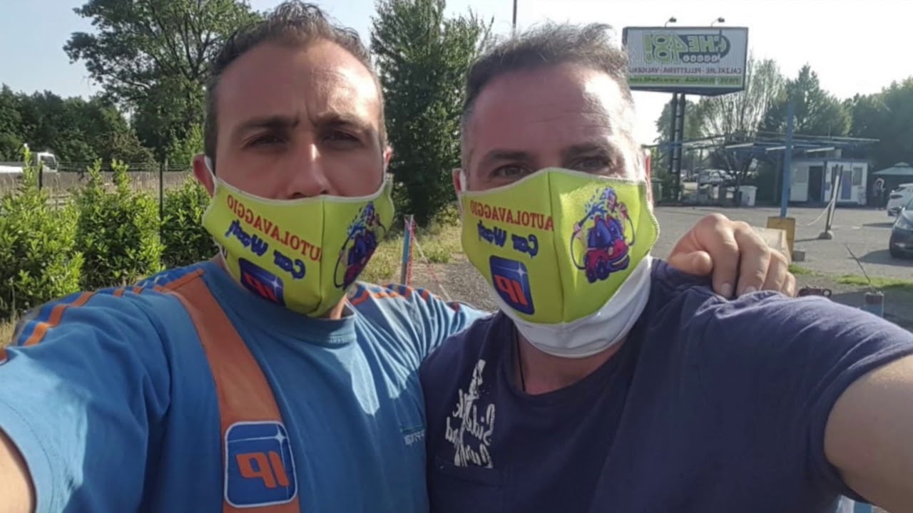 Lodi, auto sanificate dopo l'emergenza covid