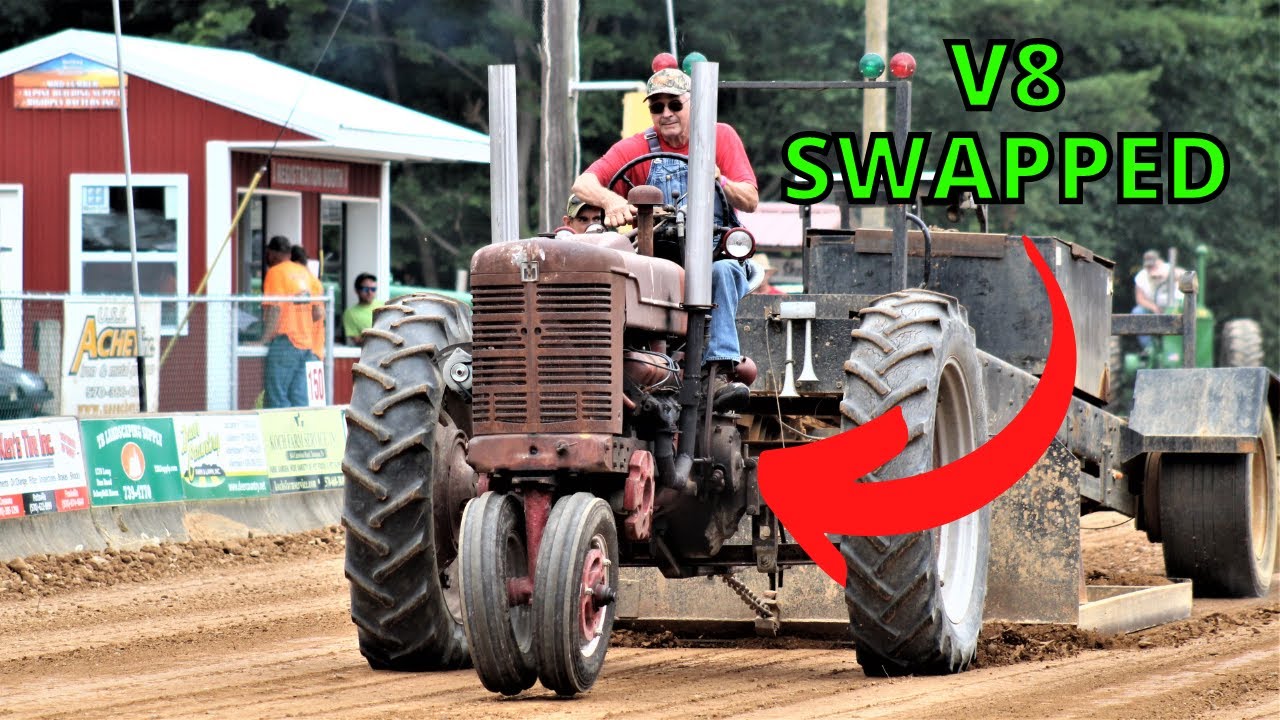 Hot Farm Tractor Pulls, 5500 Pound Farm Tractor Pulling, Farm Stock