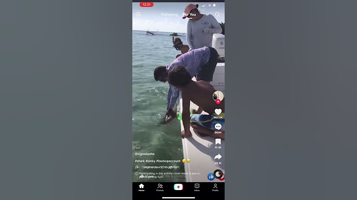 Man gets his pinky bit off by a shark😰😰 #trending #shark #viral
