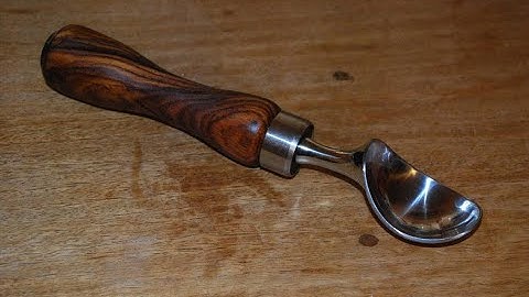 How to Turn an Ice Cream Scoop (woodlogger.com)