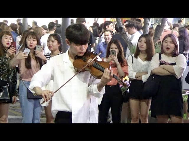 Girls Were Shocked By Violin Boy's Amazing Performance - Howl's Moving Castle class=