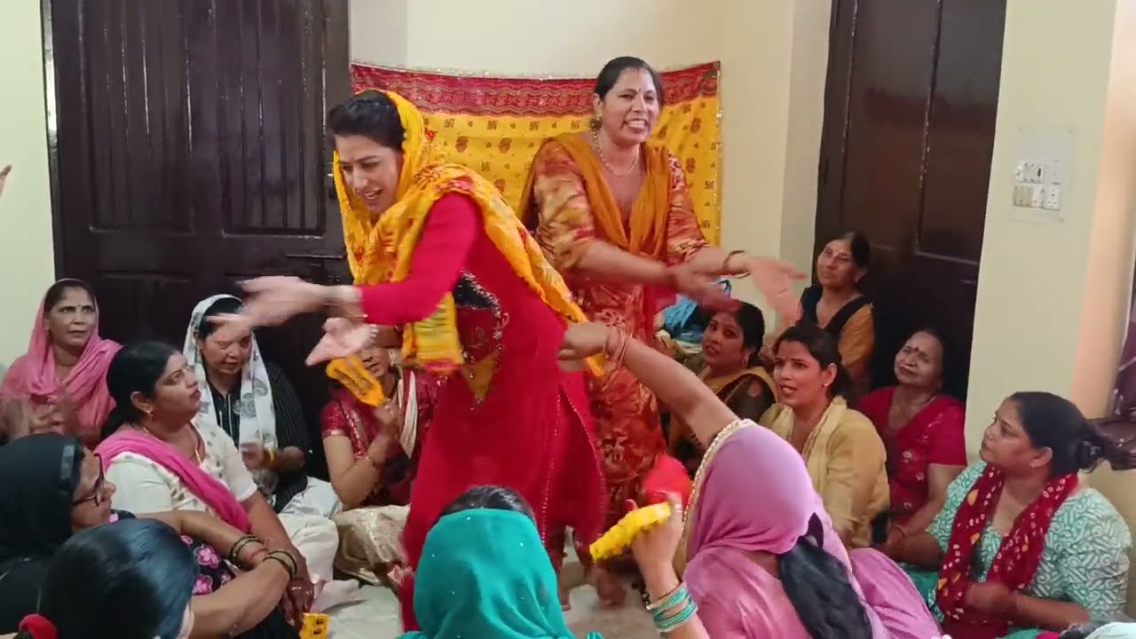 #मामन की बहू का जबरदस्त डांस💃💃#ऐ_खुले पड़े किवाड़ बाहणा सतसंग में जाना है🙏