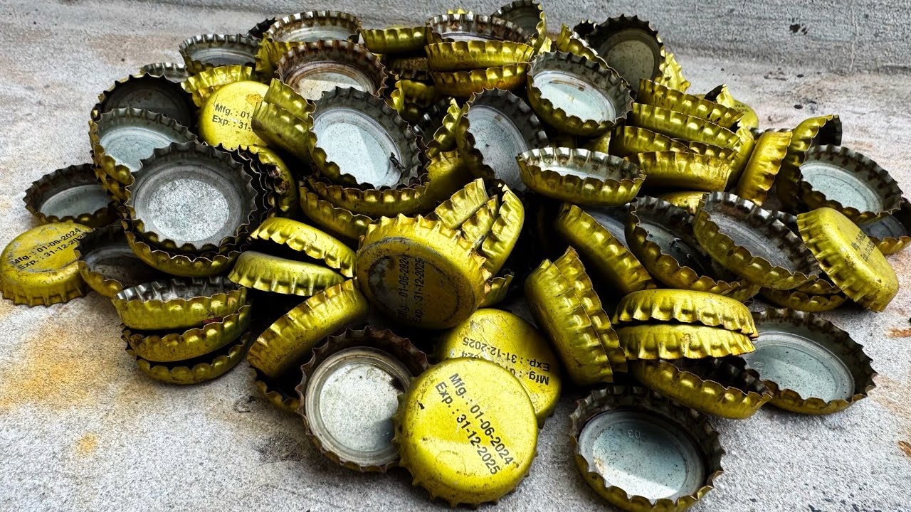 I Forged a Damascus Knife from Coca-Cola Bottle Caps… It Actually Worked