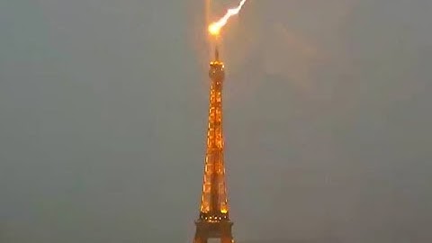 Lightning Strikes Eiffel Tower - Paris
