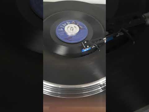 ΔΕΝ ΛΥΠΑΜΑΙ -