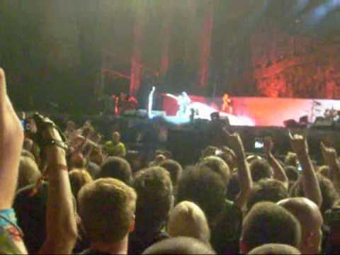Rob Trujillo signature spin  - Sonisphere, UK