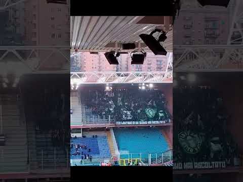 Video Curva Sud Avellino in azione durante la partita contro la Sampdoria