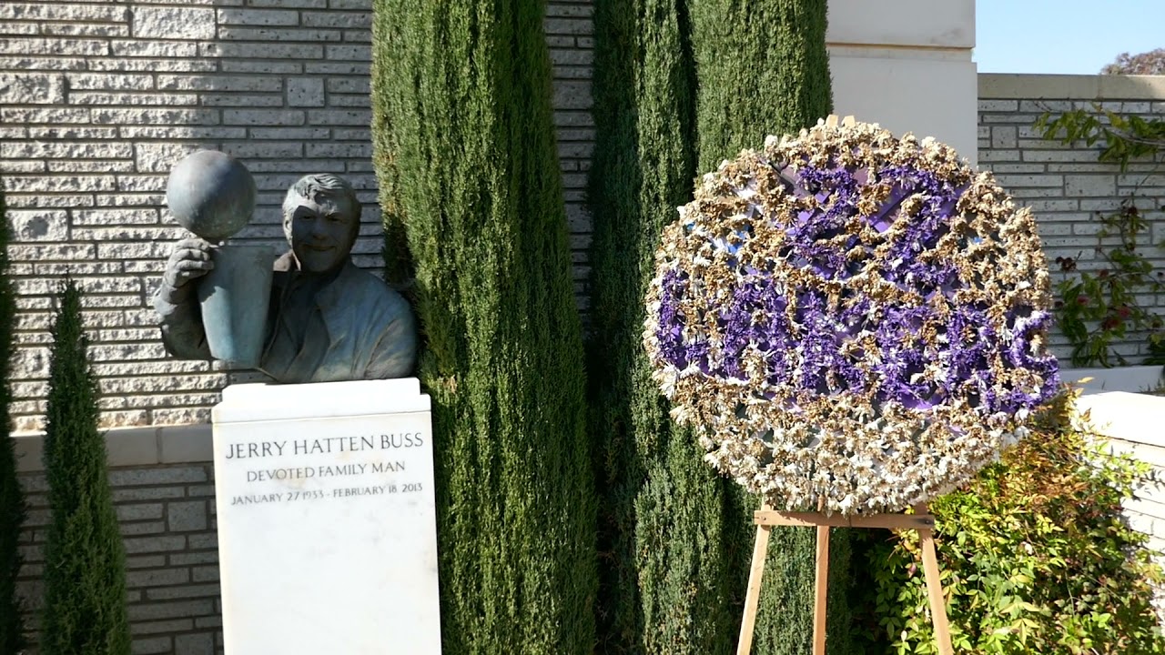 Lakers Jerry Buss Grave Forest Lawn Hollywood Hills Los Angeles California USA March 30, 2021