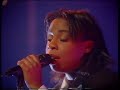 Capture de la vidéo Tasmin Archer - Sleeping Satellite - Top Of The Pops - Thursday 15 October 1992