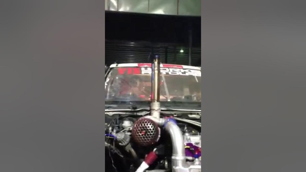Isuzu Dmax boost 85 psi - YouTube