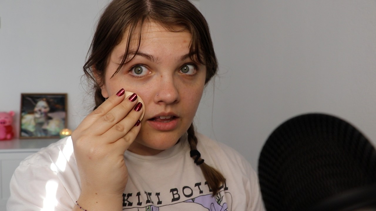 ASMR | Doing Our Make Up ~ Personal Attention, Make Up Role Play, Chit Chat