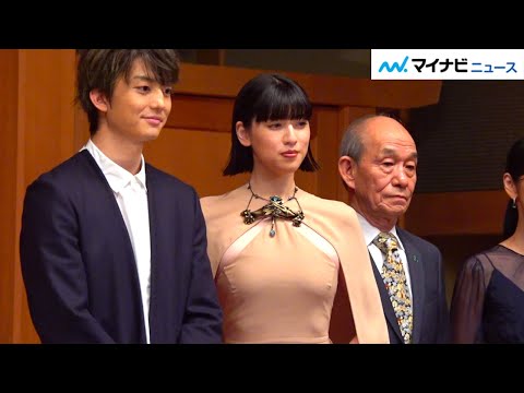 三吉彩花、ヌーディーな衣装で登場 黒木瞳監督が演技力を絶賛 映画『十二単衣を着た悪魔』完成報告会