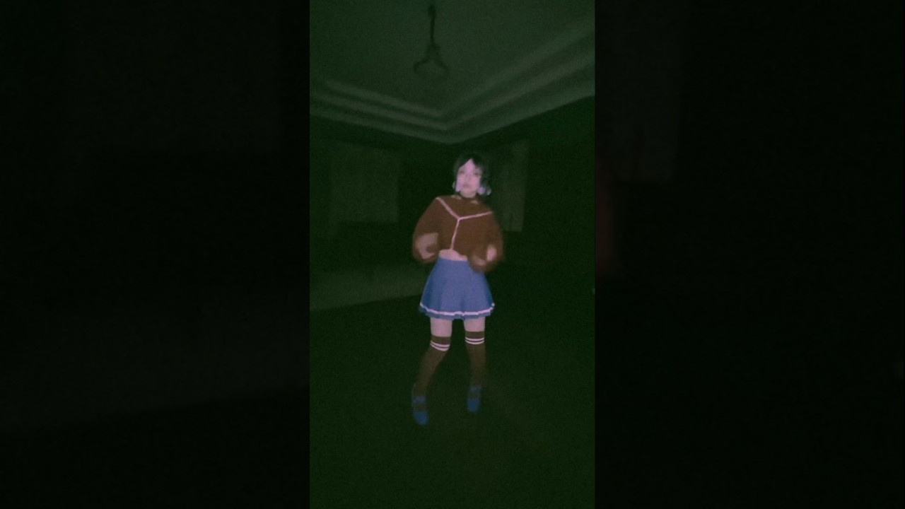 Cosplayer Grooving to EDM Beats! 💃✨ 