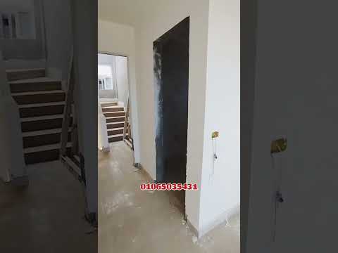 فيلا ١٣٠م حديقة ١٥٠م بالتقسيط بمقدم ٢٥ واستلام بعد سنه في مدينة روزانا هايتس الكيلو ٥٦