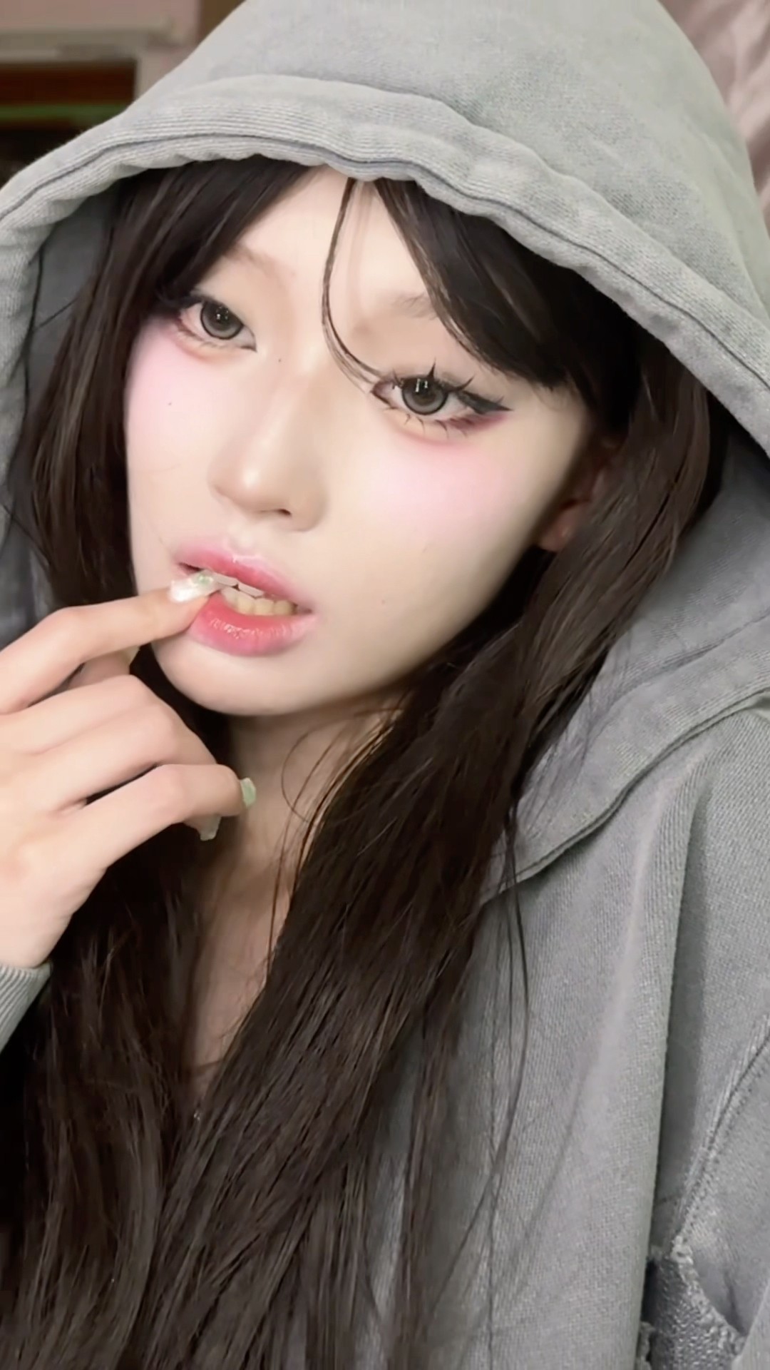 お礼や感謝伝えるプチギフト Single-eyelid makeup A detailed explanation of the super アイシャドウ