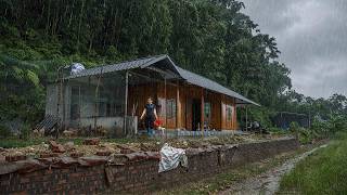 Another challenge: Unpredictable weather keeps delaying our fence project. screenshot 4