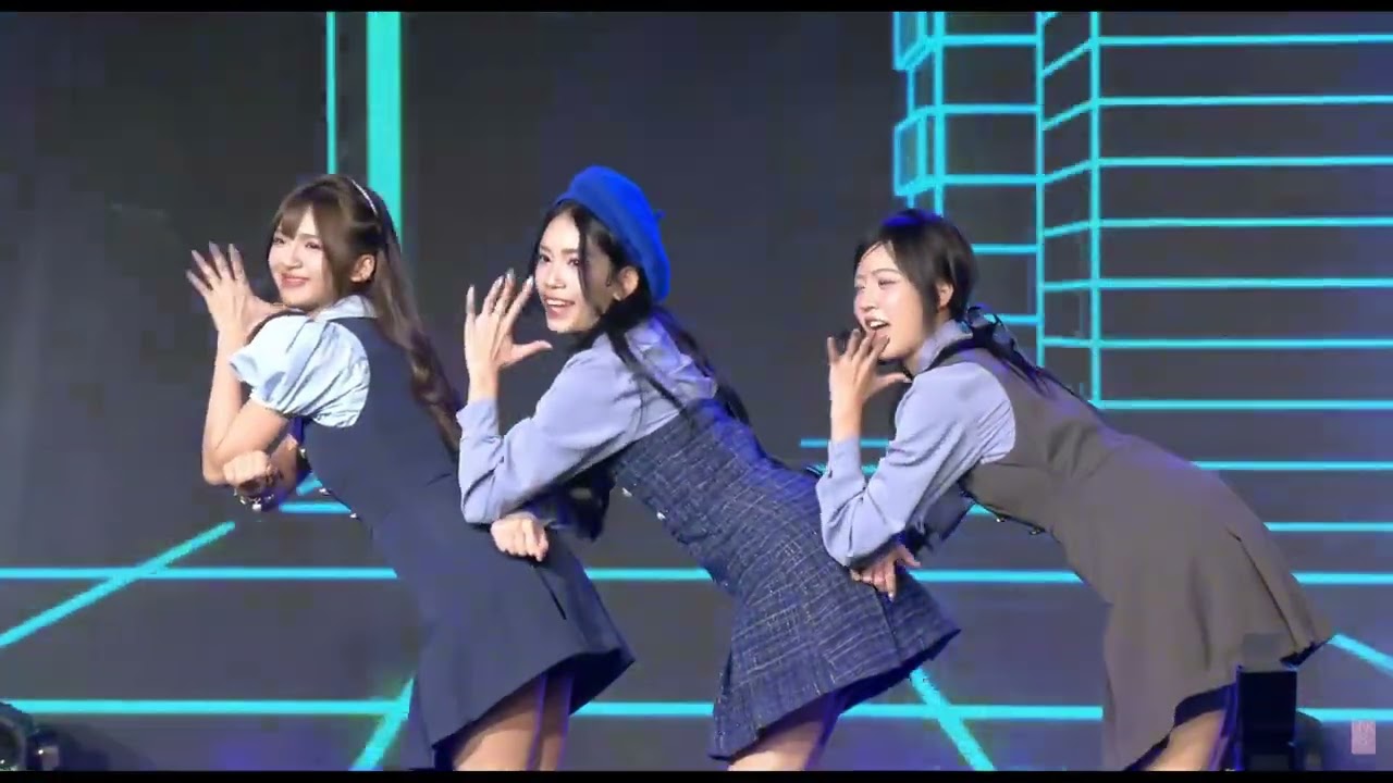 Doushitemo Kimi ga Suki da – จะยังไงก็รักเธอ / BNK48 (เเสดงสดครั้งเเรก )