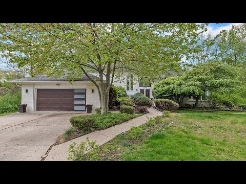 5199 Shenandoah, West Bloomfield, MI home video tour