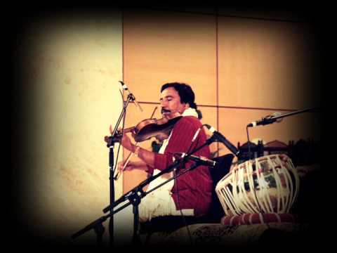 Tu Jo Nahi Hai - Ustad Raees Ahmed Khan.wmv