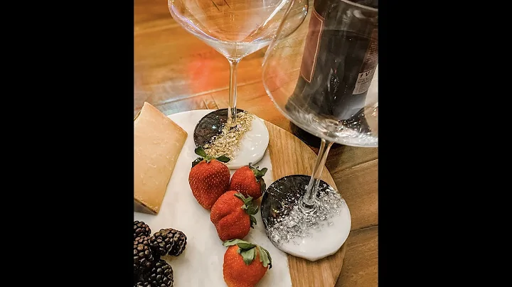 Black & White Resin Wine Glasses