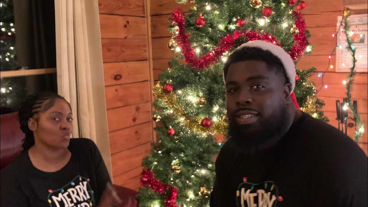 Cabin Decorated | Huge Brunch | Day 2 Christmas in the Smoky Mountains! Mini Vlog