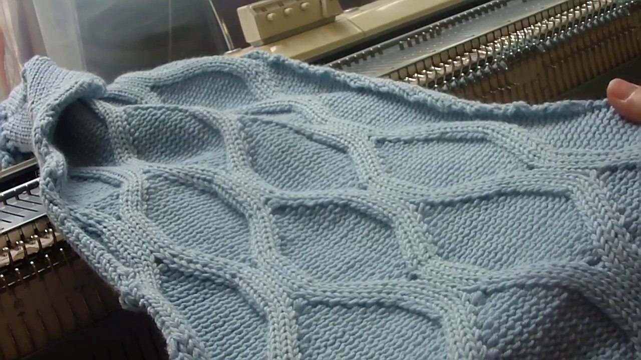 Crochet-like Stitch on Knitting Machine 