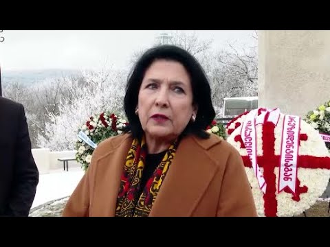 ეს პოლიტიკური ამბიციები არის ამ ახალგაზრდების შეურაცხყოფა - სალომე ზურაბიშვილი იუნკერთა მემორიალთან