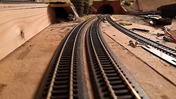 Fitting Peco SL100 Flexi Track .