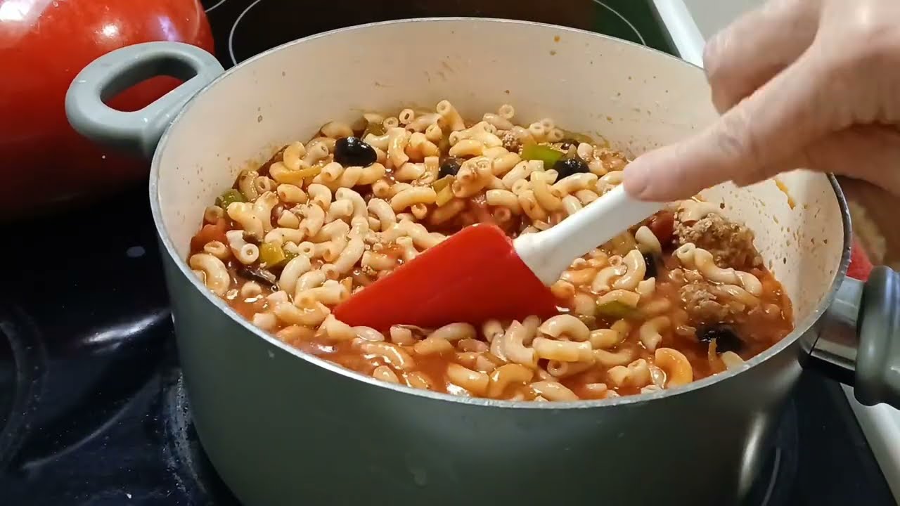 Ешьте много блюд из остатков продуктов — что есть в вашем холодильнике и кладовой? Не голодайте!