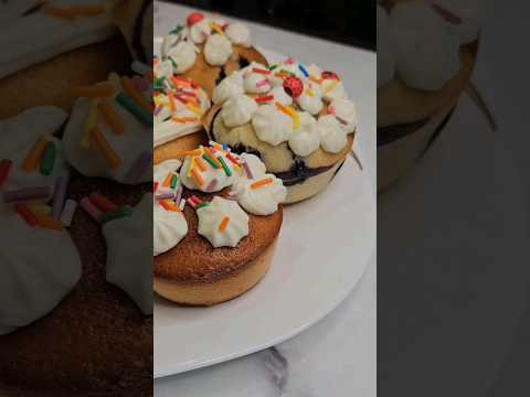 Черничные и лимонные капкейки