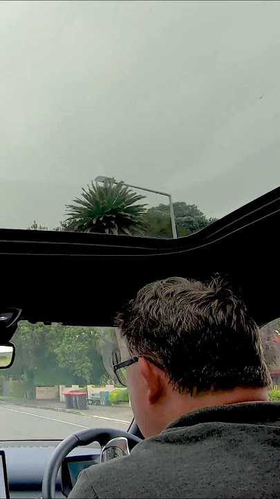 Download lagu 'Hey BYD - Open Sunroof'