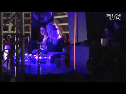 NUSHA - Girls Love Techno Promenada Mall Bucharest 28.07.2018