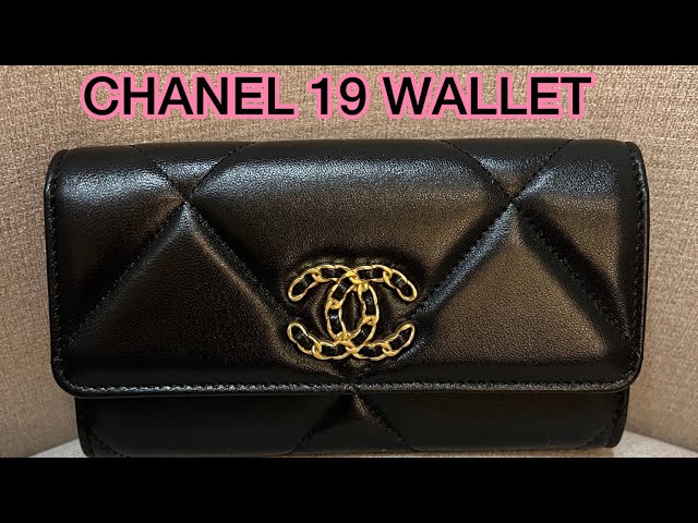 CHANEL 19 FLAP CARD HOLDER Unboxing 