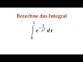 Werte das Integral e^(- 1/x^2) mit der komplementären Fehlerfunktion aus!