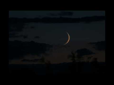 Waxing Crescent Moonset