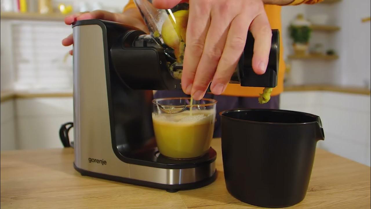 The perfect way to start your day. • How it works? Slow Juicer JC200BE