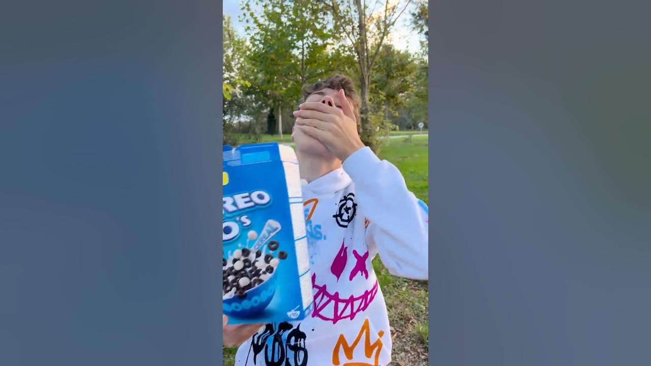 Как моя семья ест хлопья Орео🍪🤨🫣 #fastpolina #funny - YouTube