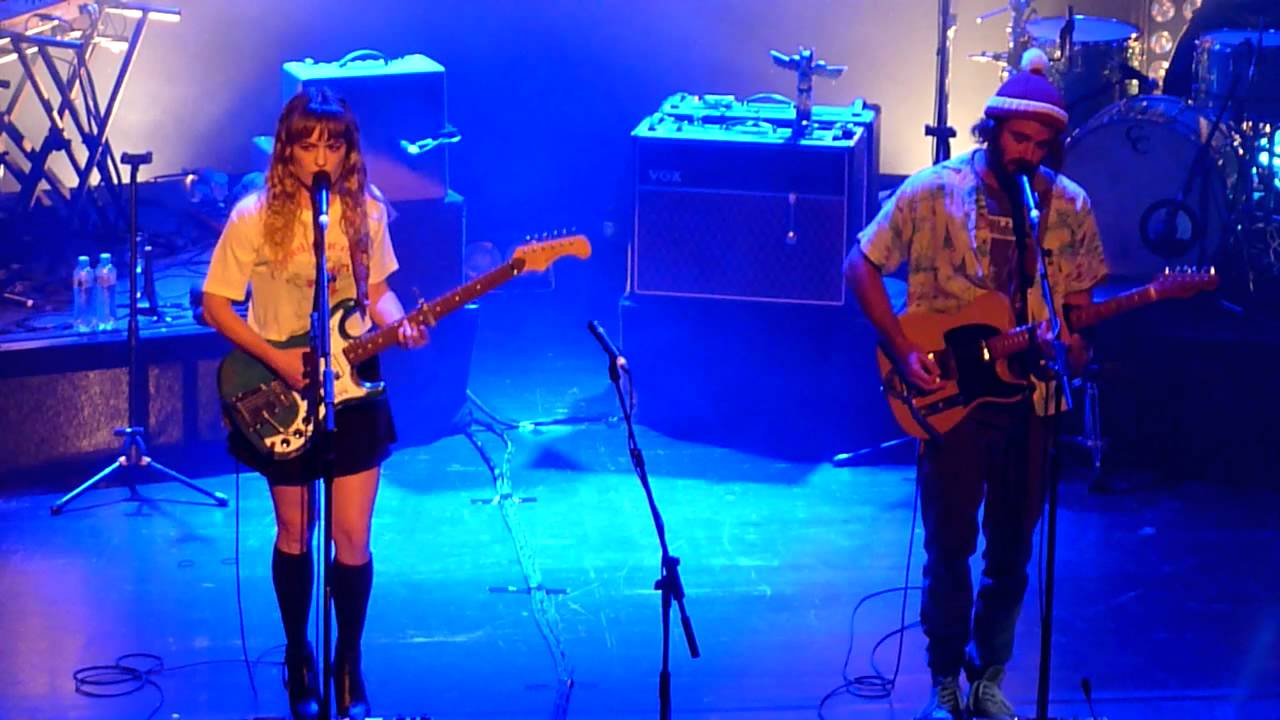 Angus and Julia Stone - Heart Beats Slow @ Tivolivredenburg (1/7) - YouTube