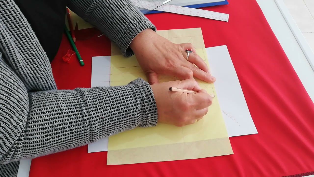 ÖN ETEKTE 3 PİLİKAŞE CİZİMİ ACILIMI VE  MÜNYATUR ETEGİ