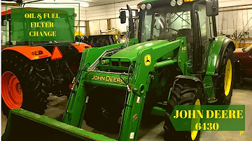 Kolik oleje pojme traktor John Deere 6430?
