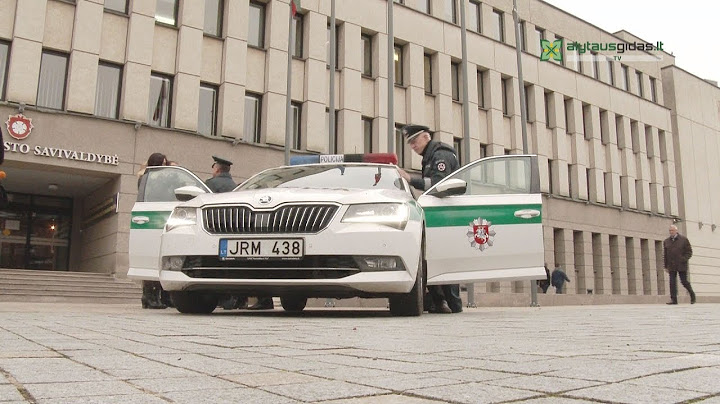 Policijos „Škodos" ekipažas pažeidėjų nestabdys