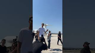 ✈️The French phenom was greeted by enthusiastic fans ready to welcome Wemby to San Antonio!🏀 #Wemby