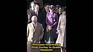 Download Lagu La última reverencia de la princesa Charlotte a la reina Isabel es un poco triste #princesscharlotte MP3