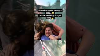 POV: 30+ ft in the air… ladder shakes a little 😳…but quitting was never an option#guttercleaning